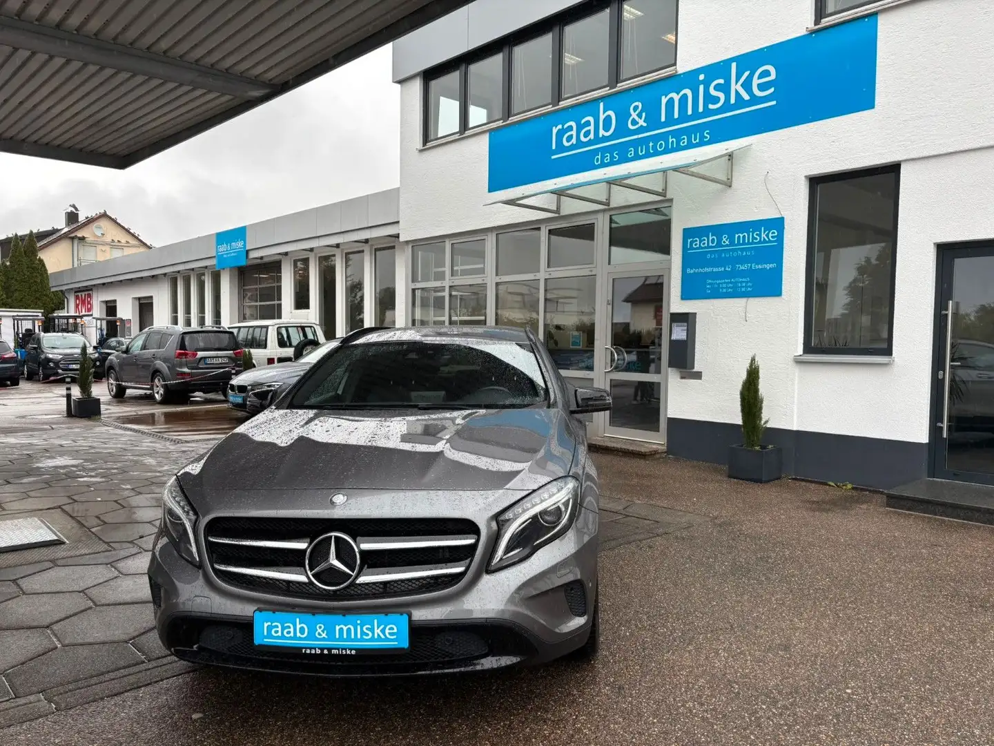 Mercedes-Benz GLA 200 Urban *Xenon/Kamera/Navi/Night Paket* Gris - 1