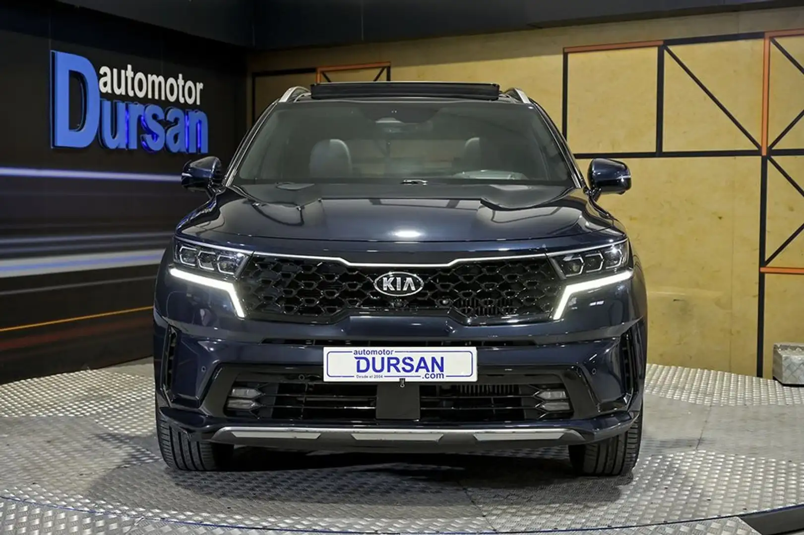 Kia Sorento 1.6 T-GDi HEV Emotion Pack Luxury 4x2 Blau - 2