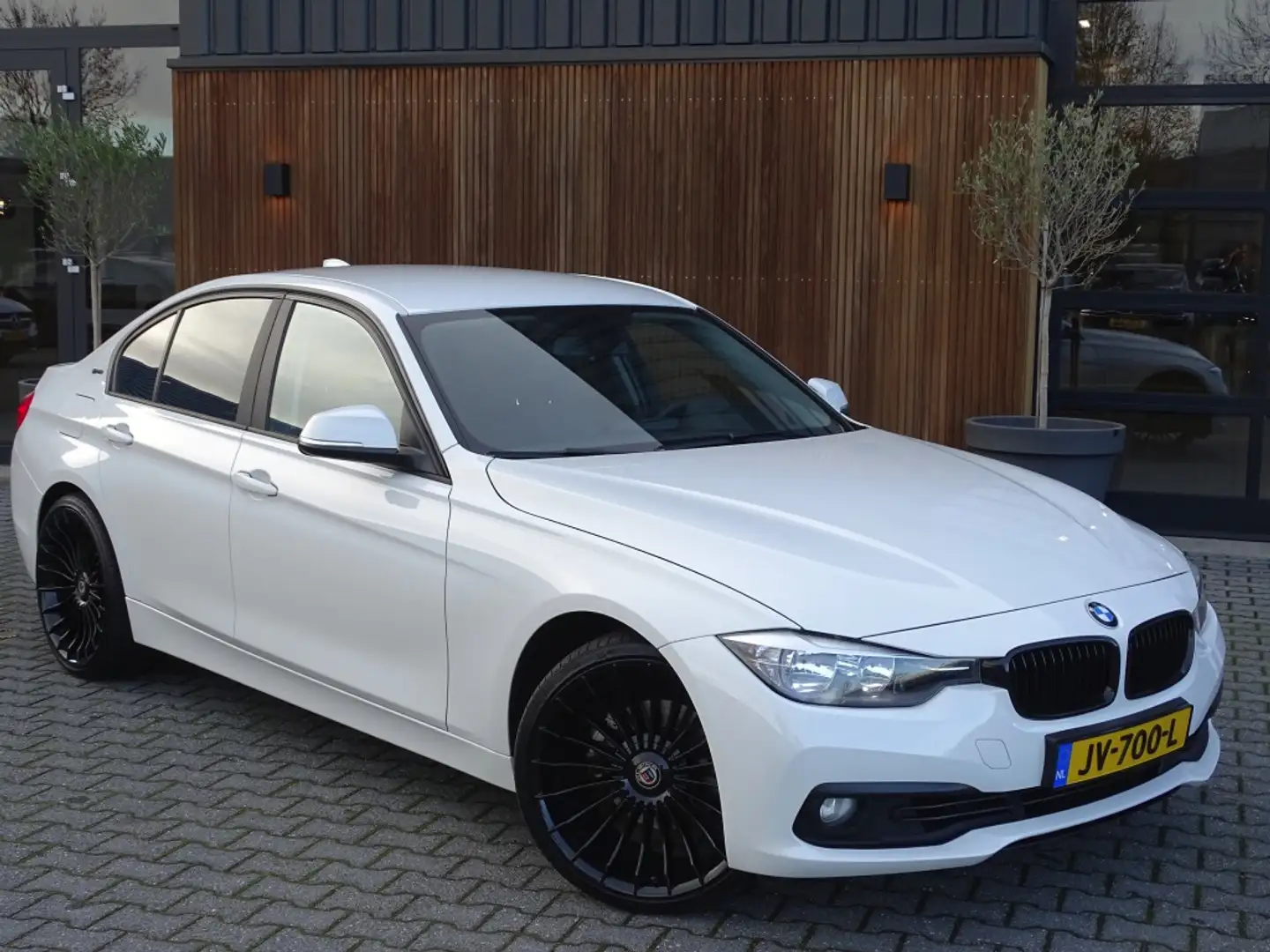 BMW 330 3-serie 330e 252PK automaat / Executive / Alpina / Blanc - 2