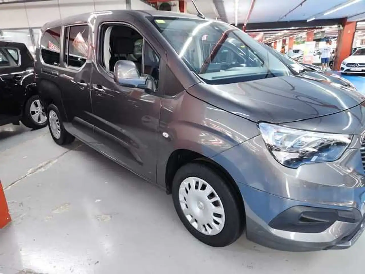 Opel Combo Life 1.5TD S/S Selective XL 130 Gris - 2