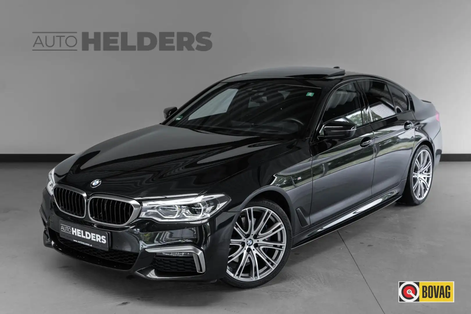 BMW 530 5-serie 530i 252 PK Executive M-pakket Pano HuD AC Zwart - 1