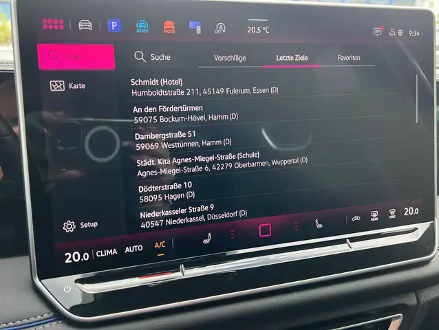 Volkswagen Tiguan view 9