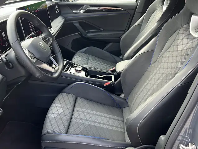 Volkswagen Tiguan view 14