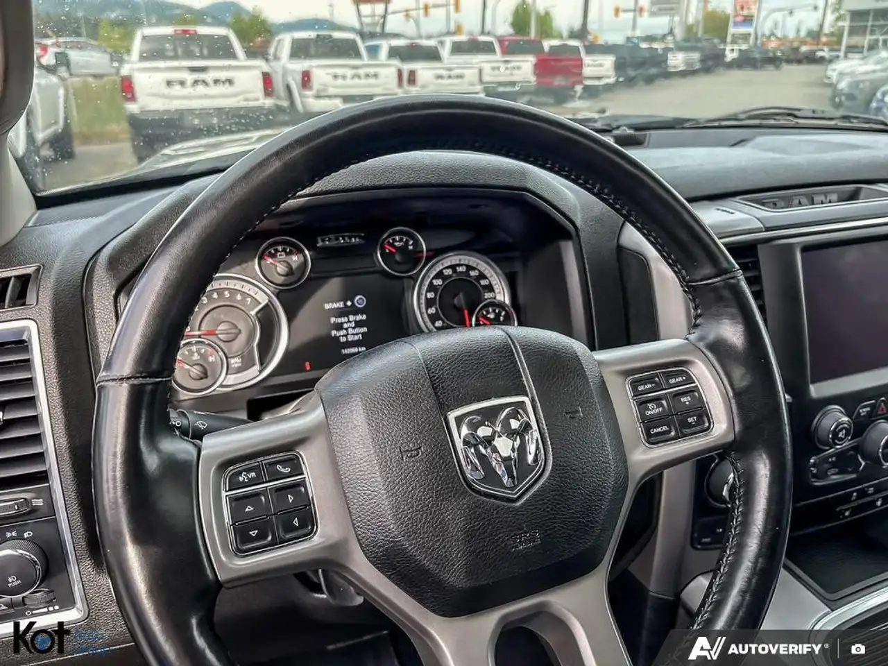 RAM 1500 снимка RAM 1500