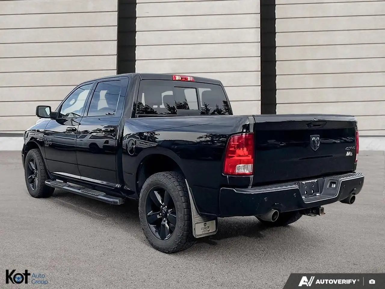 RAM 1500 снимка RAM 1500