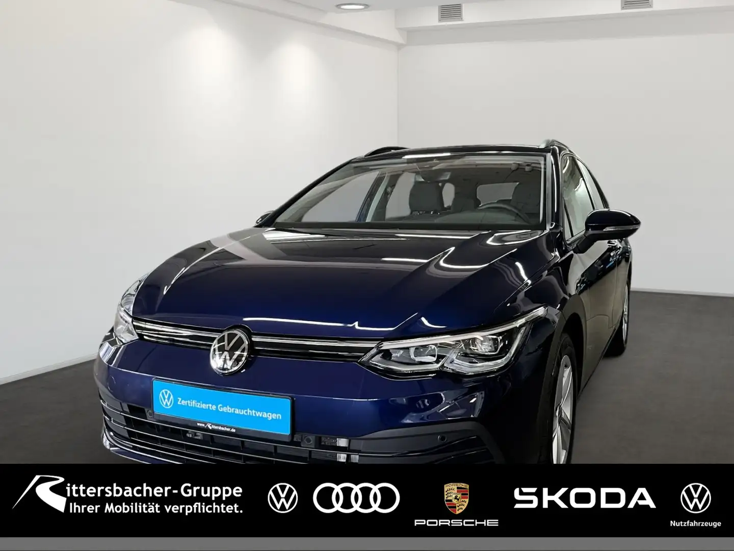 Volkswagen Golf Variant Golf VIII Variant 1.5 eTSI Life DSG Navi LEDPlus Blau - 1