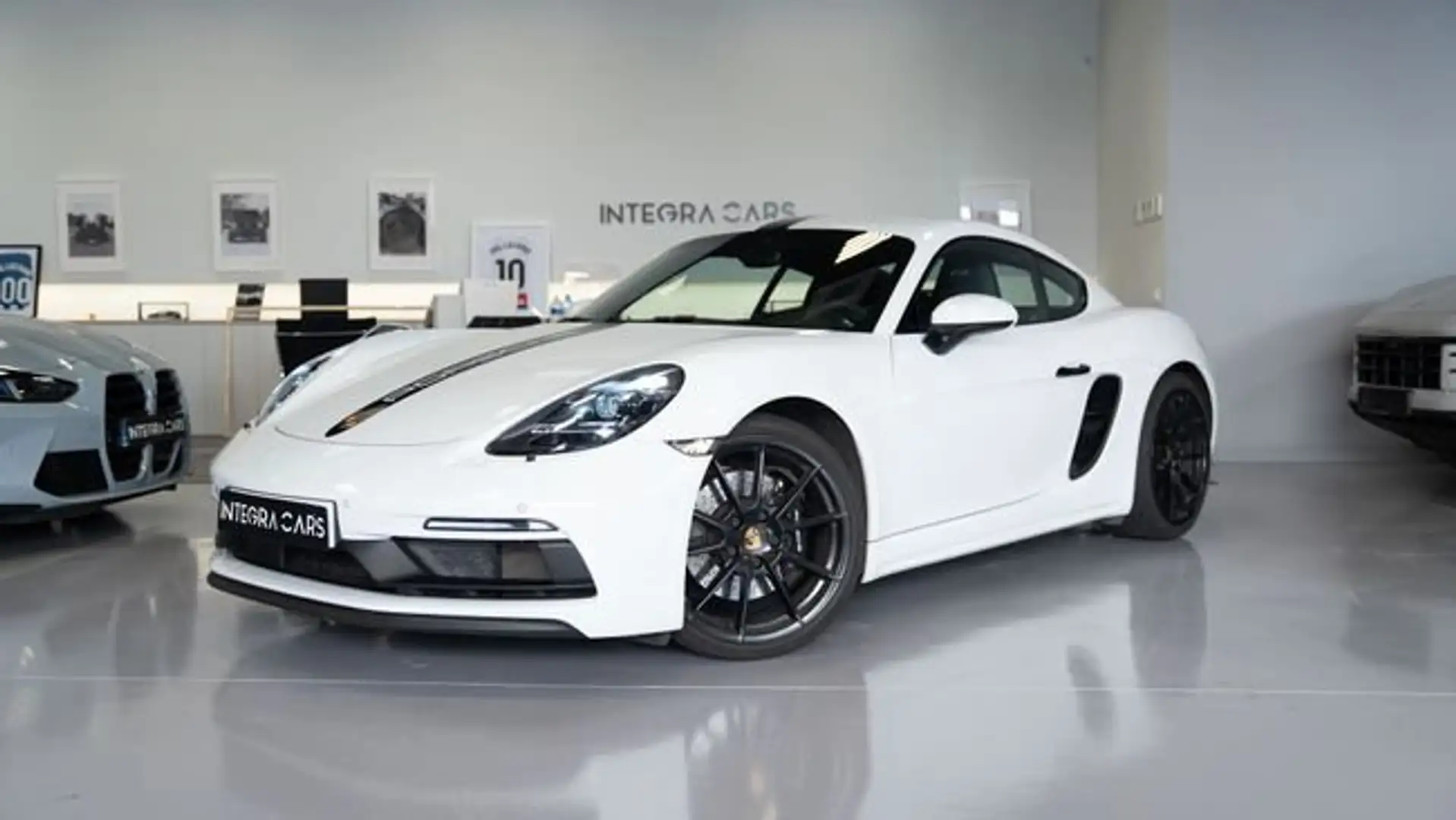Porsche Cayman 718 GTS Blanc - 1