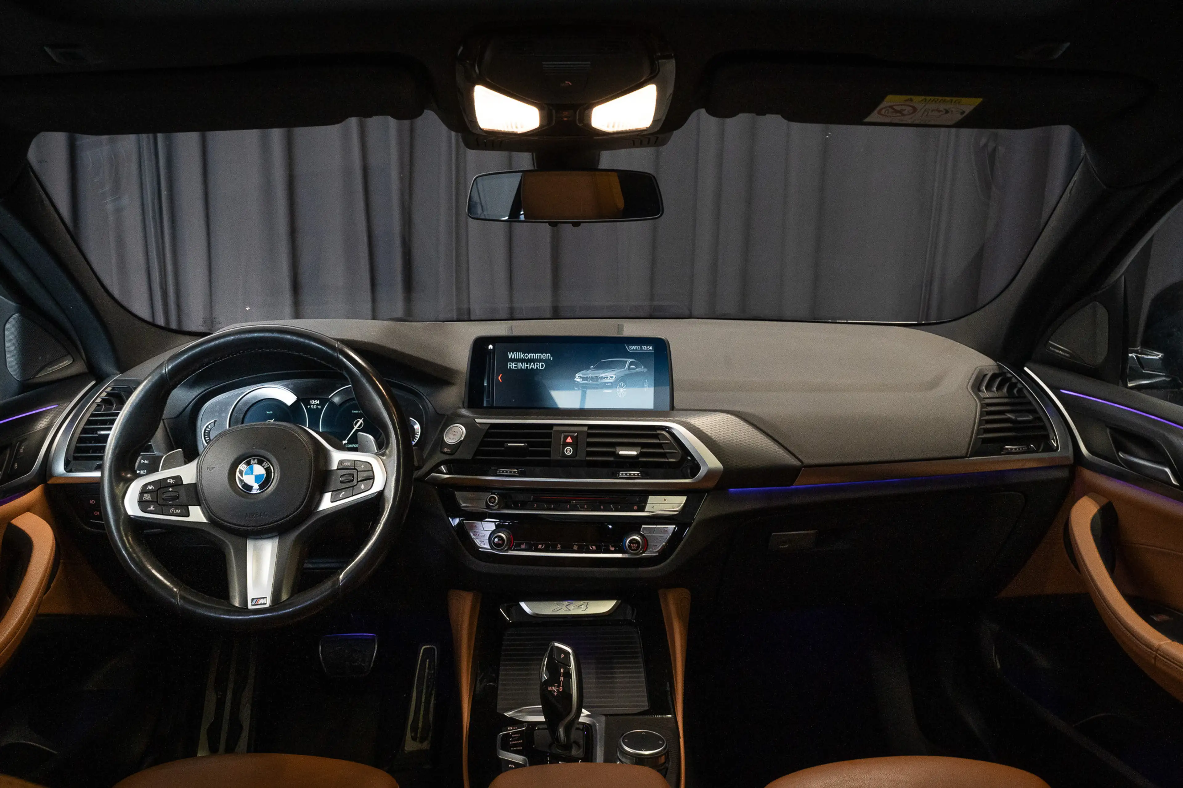 BMW X4 xDrive 20 i M Sport X — photo 11