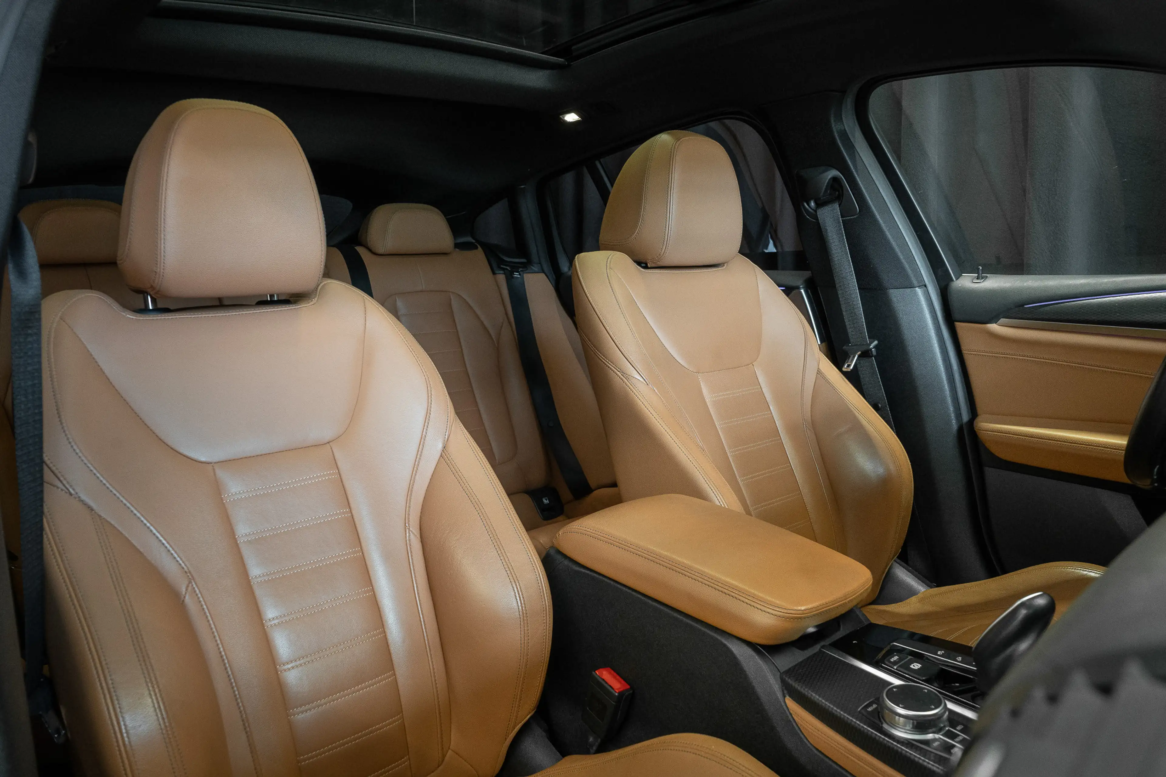 BMW X4 xDrive 20 i M Sport X — photo 13