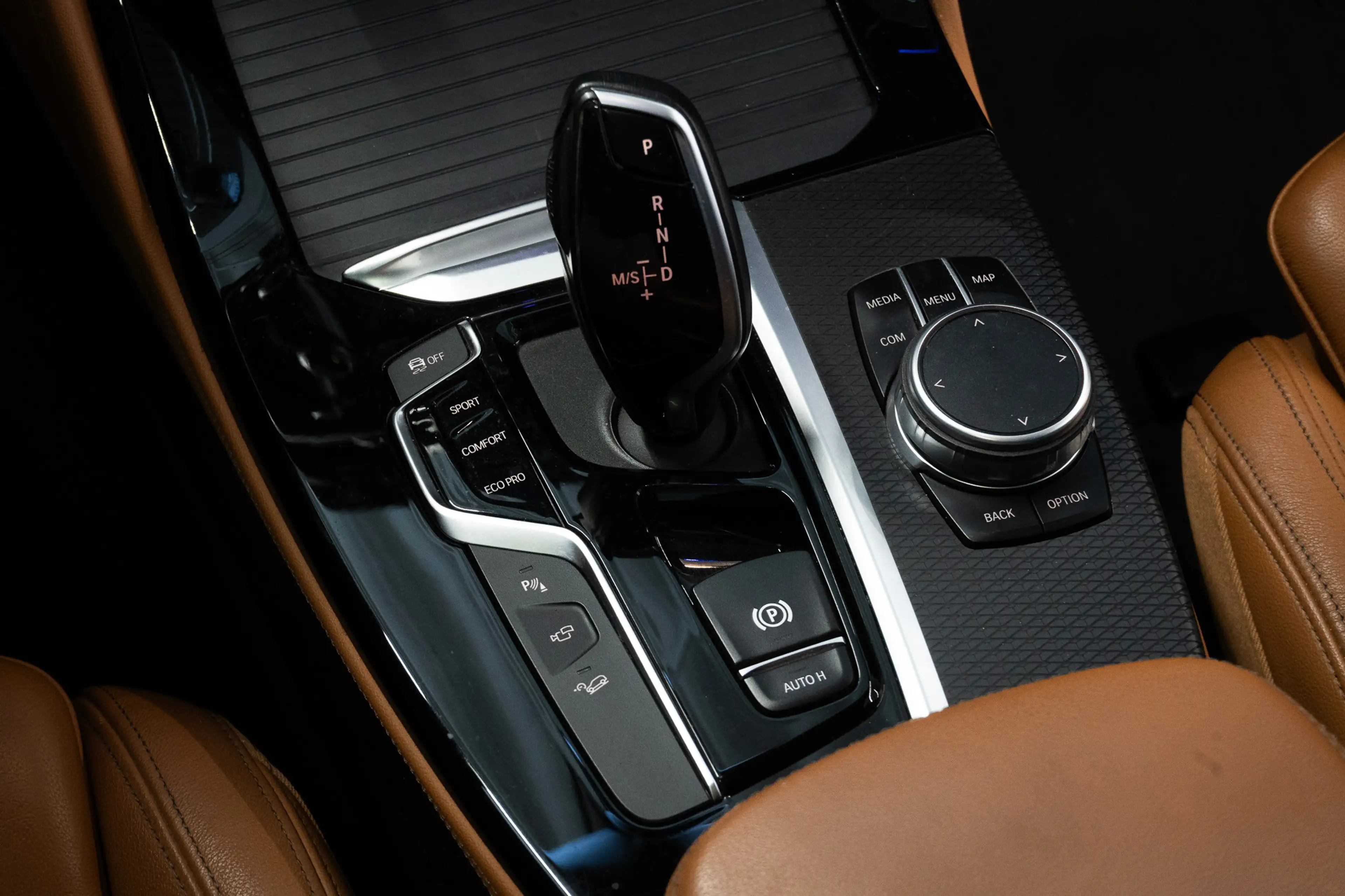 BMW X4 xDrive 20 i M Sport X — photo 15