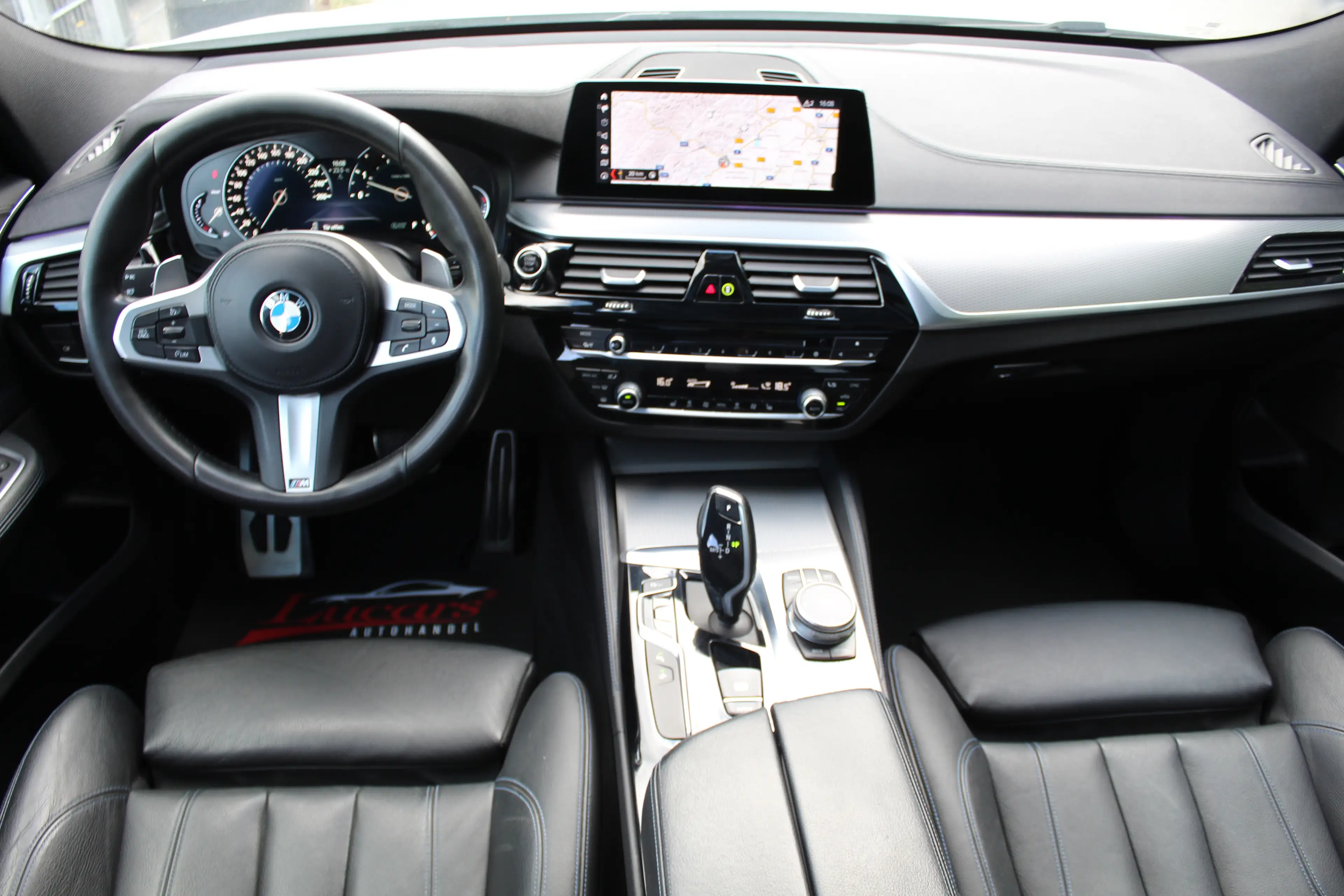 BMW 630 GT d xDrive M Sport Aut. PANO*LEDER*Shadow-Line* — photo 14