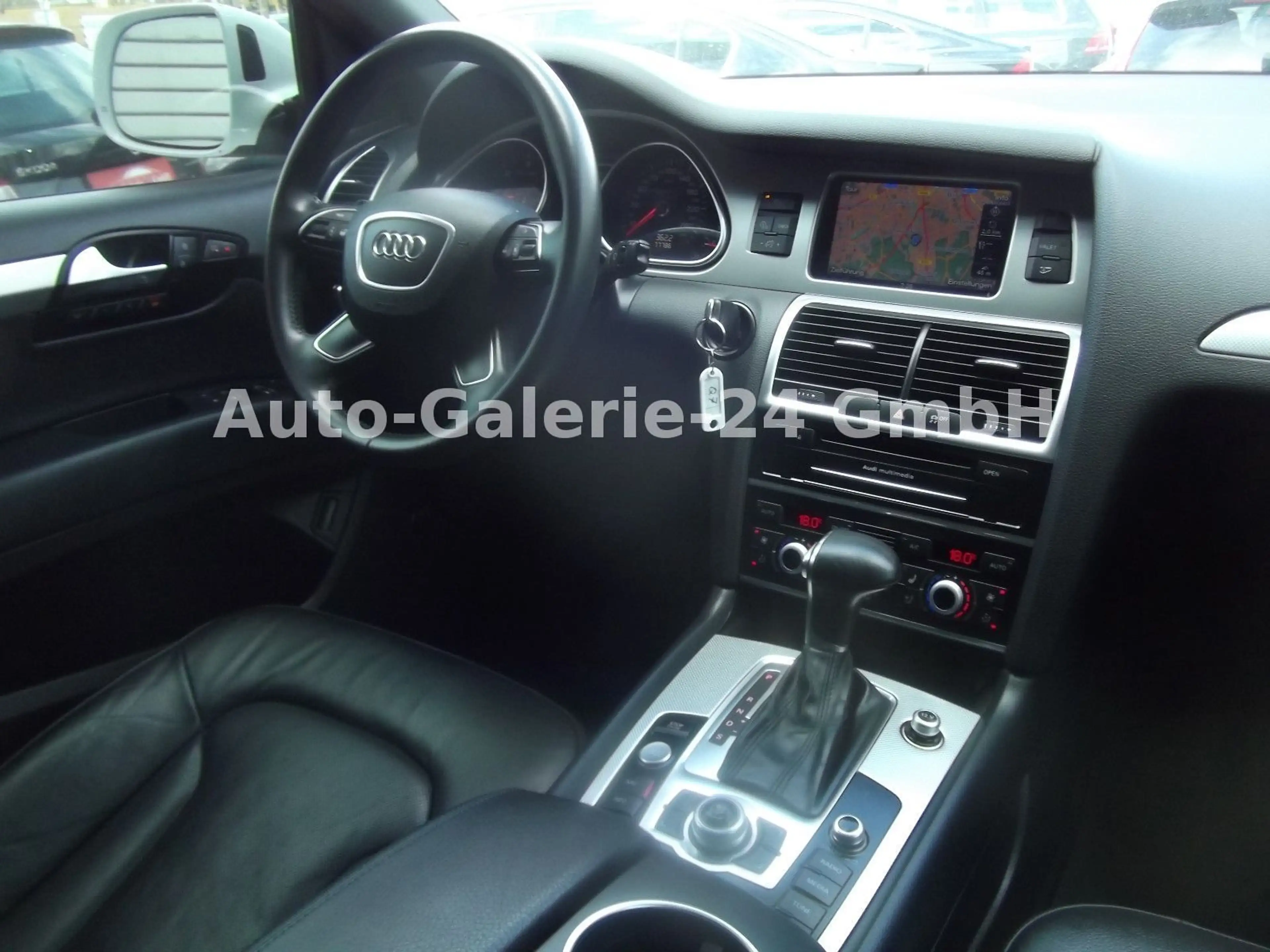 Audi Q7 3.0 TDI (DPF) quattro tiptronic S- Line — photo 15