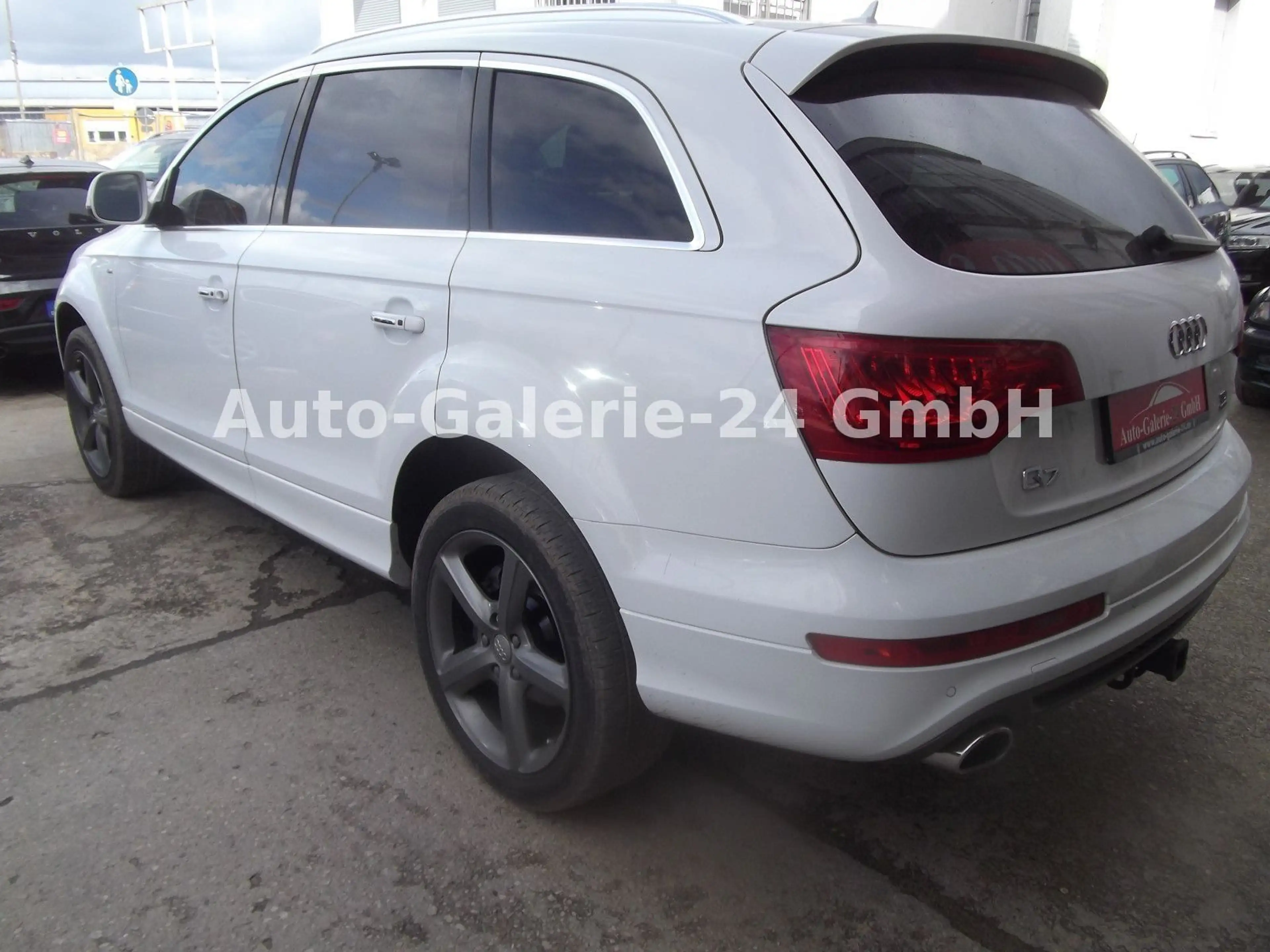 Audi Q7 3.0 TDI (DPF) quattro tiptronic S- Line — photo 7