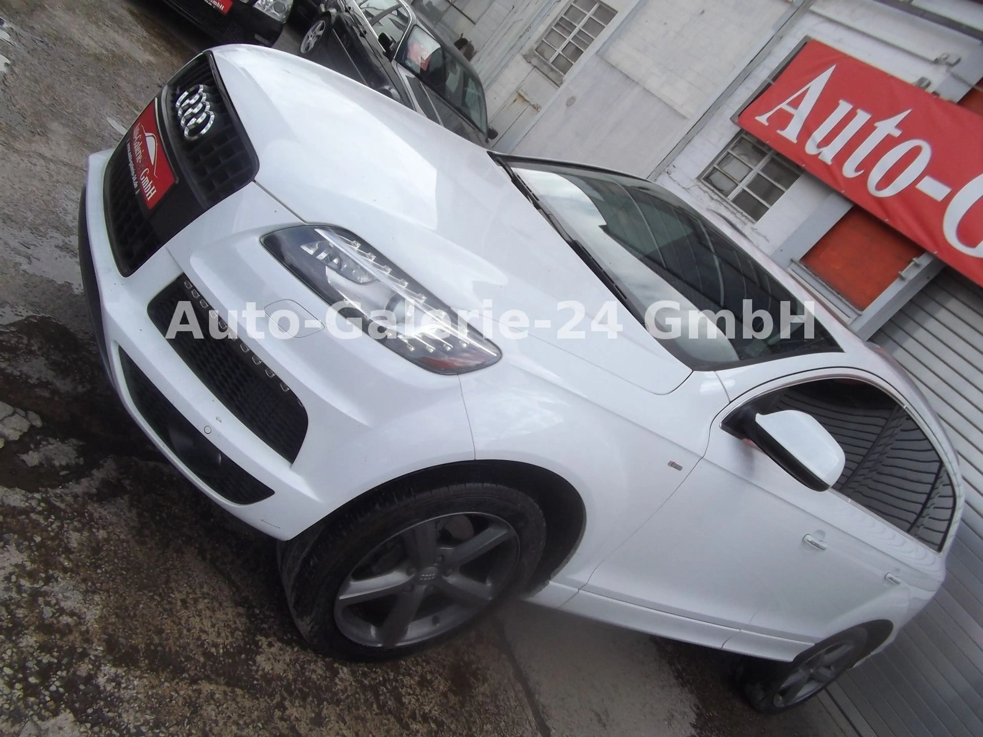 Audi Q7 3.0 TDI (DPF) quattro tiptronic S- Line — photo 4