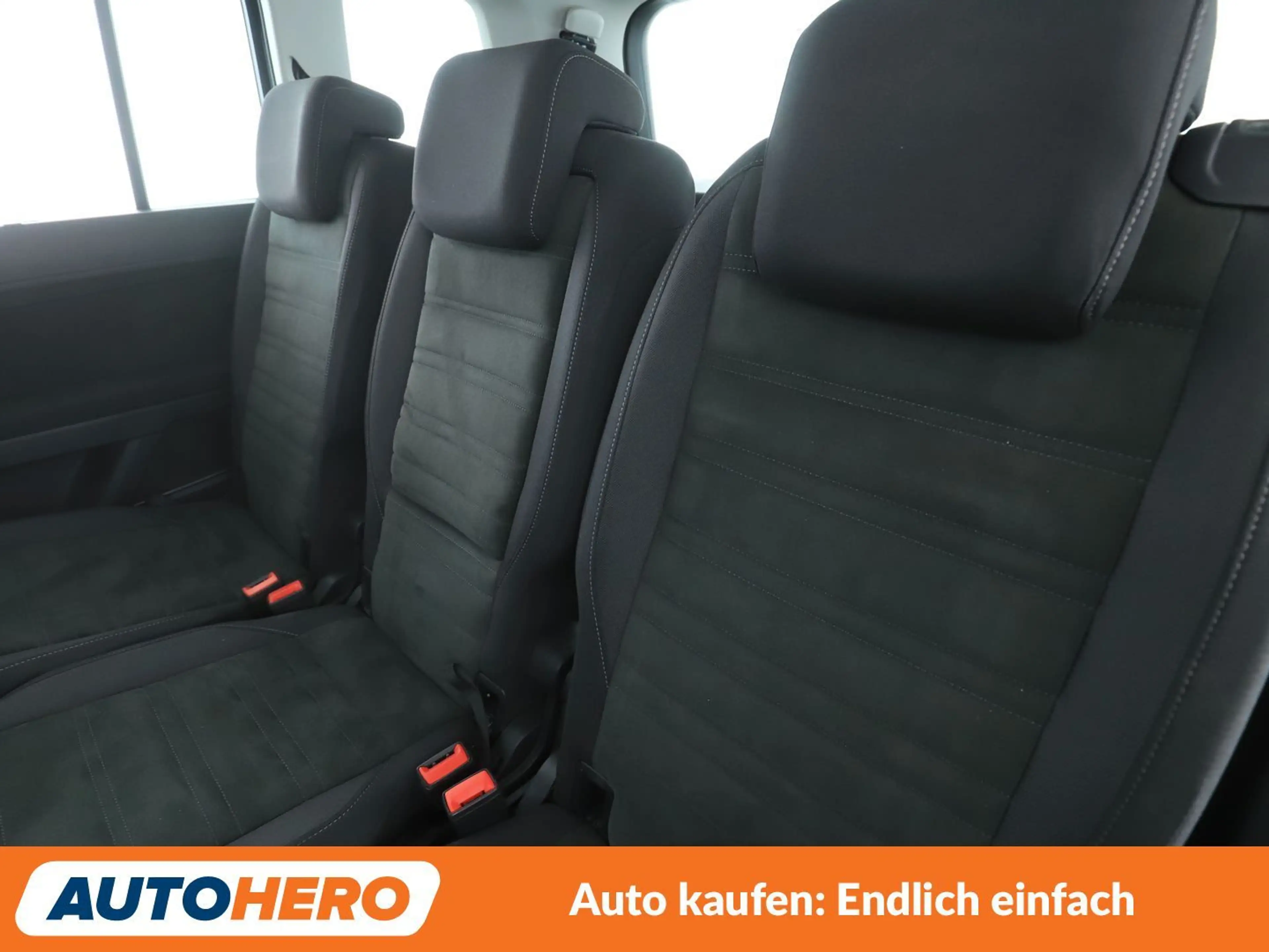 Volkswagen Touran 2.0 TDI Comfortline BMT Aut.*NAVI*ACC*CAM*PDC*SHZ* — photo 14