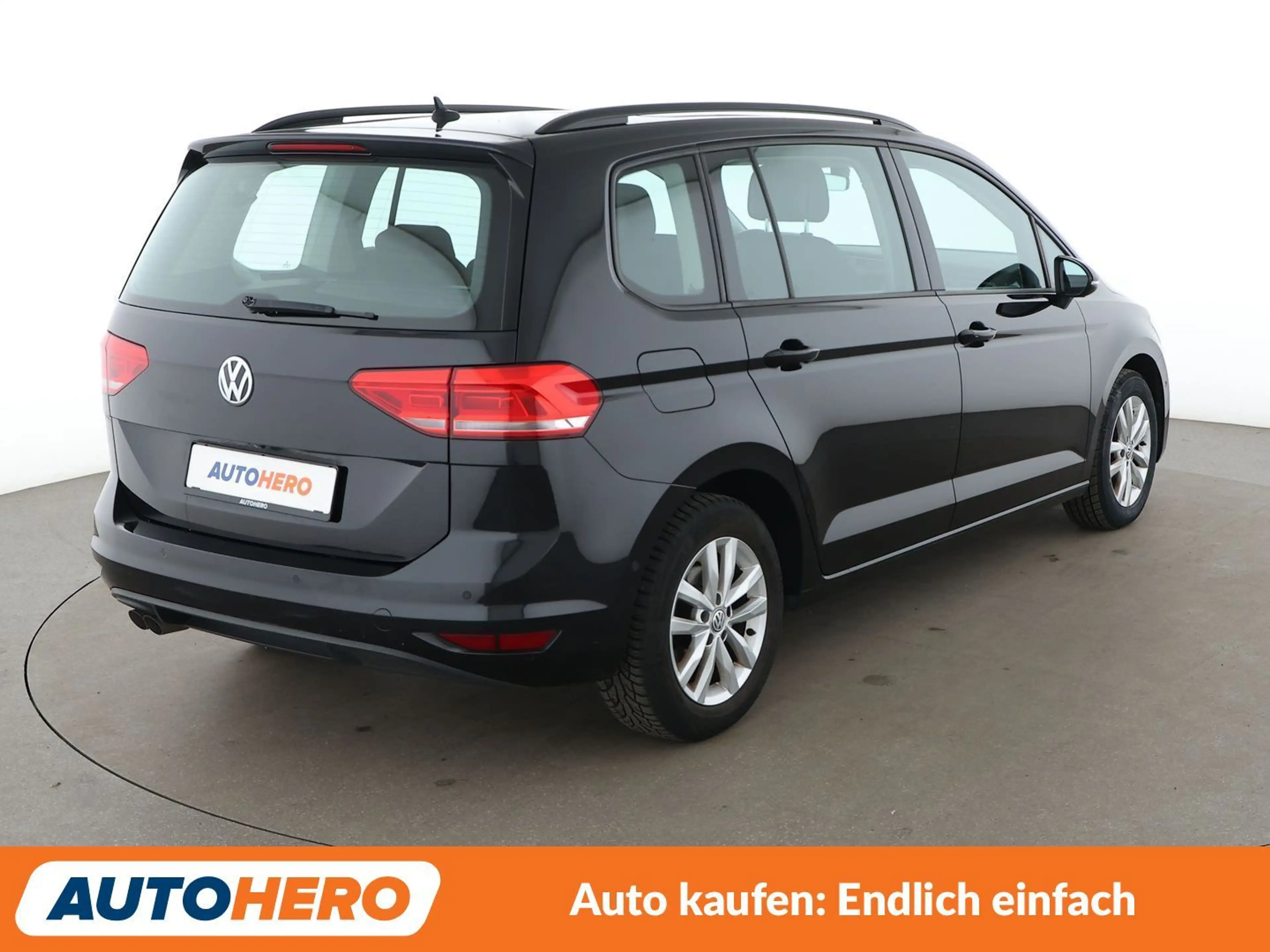 Volkswagen Touran 2.0 TDI Comfortline BMT Aut.*NAVI*ACC*CAM*PDC*SHZ* — photo 6