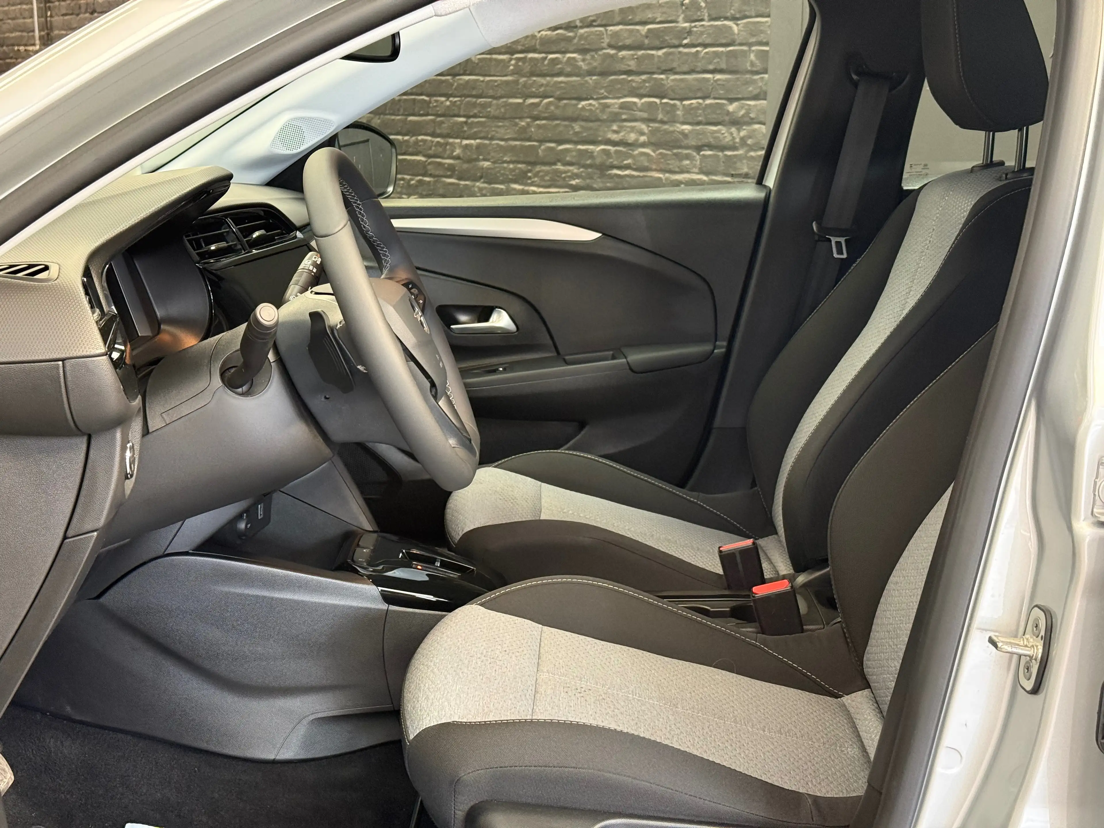 Opel Corsa Corsa 1.2 Turbo Edition S/S — photo 6