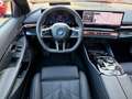 BMW i5 eDrive40 Touring M Sport //Leas.ab EUR599,-inkl. Rot - thumbnail 7