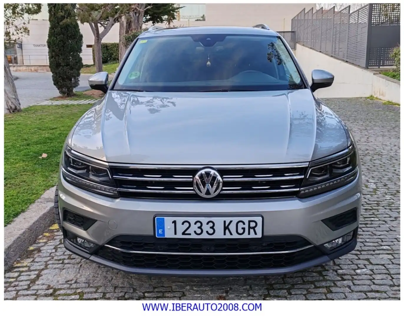 Volkswagen Tiguan Todoterreno Automático de 5 Puertas Silber - 2