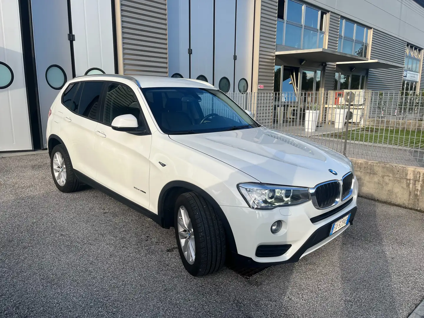 BMW X3 X3 xdrive20d Business auto Bianco - 1