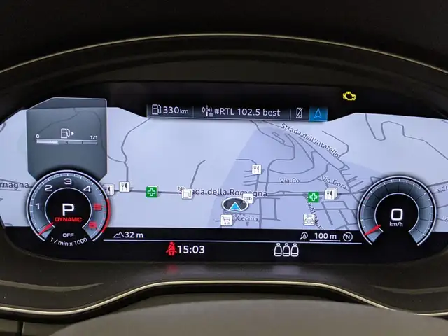 Audi Q5 view 11