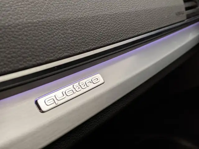 Audi Q5 view 6