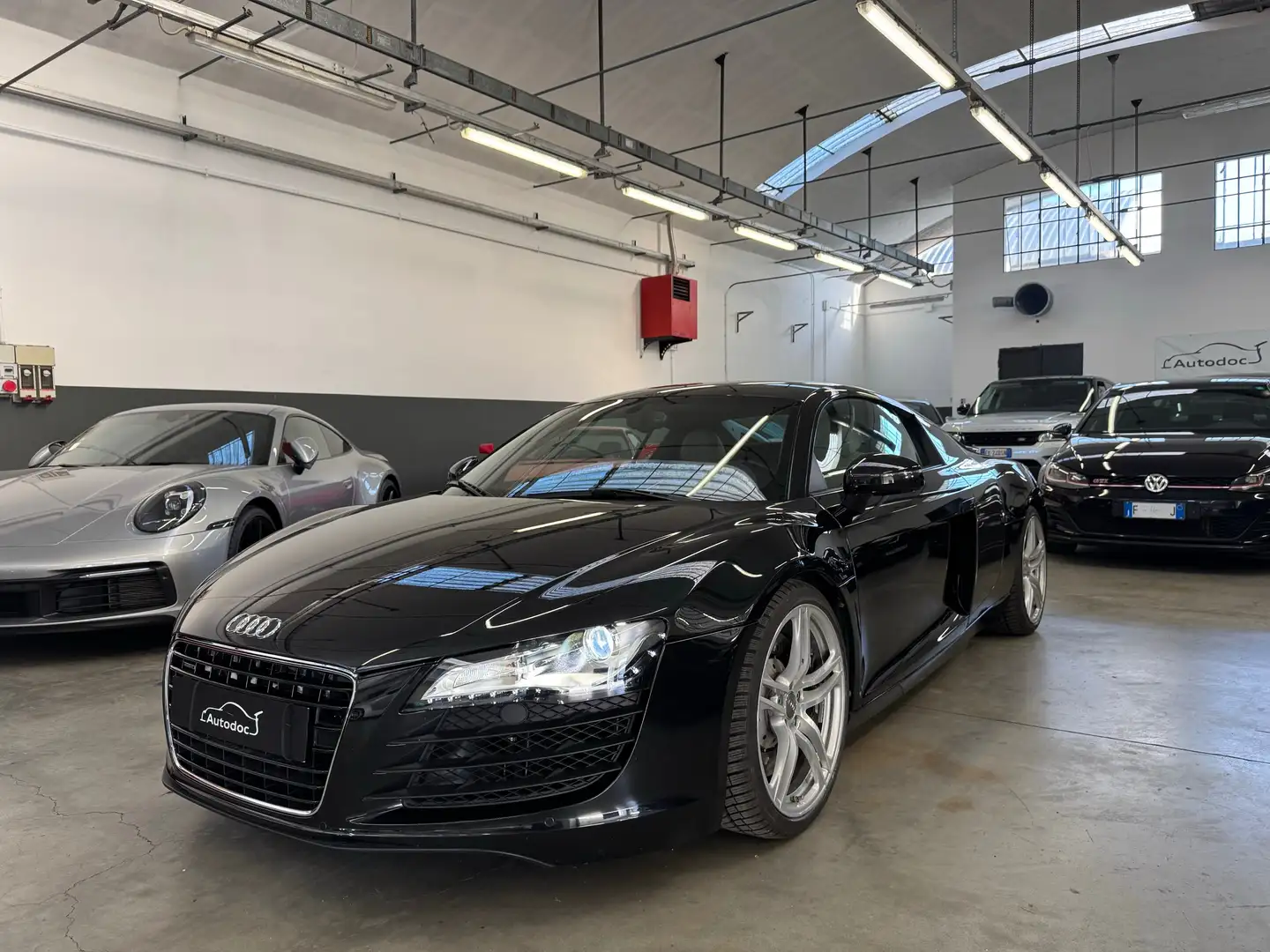 Audi R8 Coupe 4.2 V8 quattro r-tronic Negro - 1