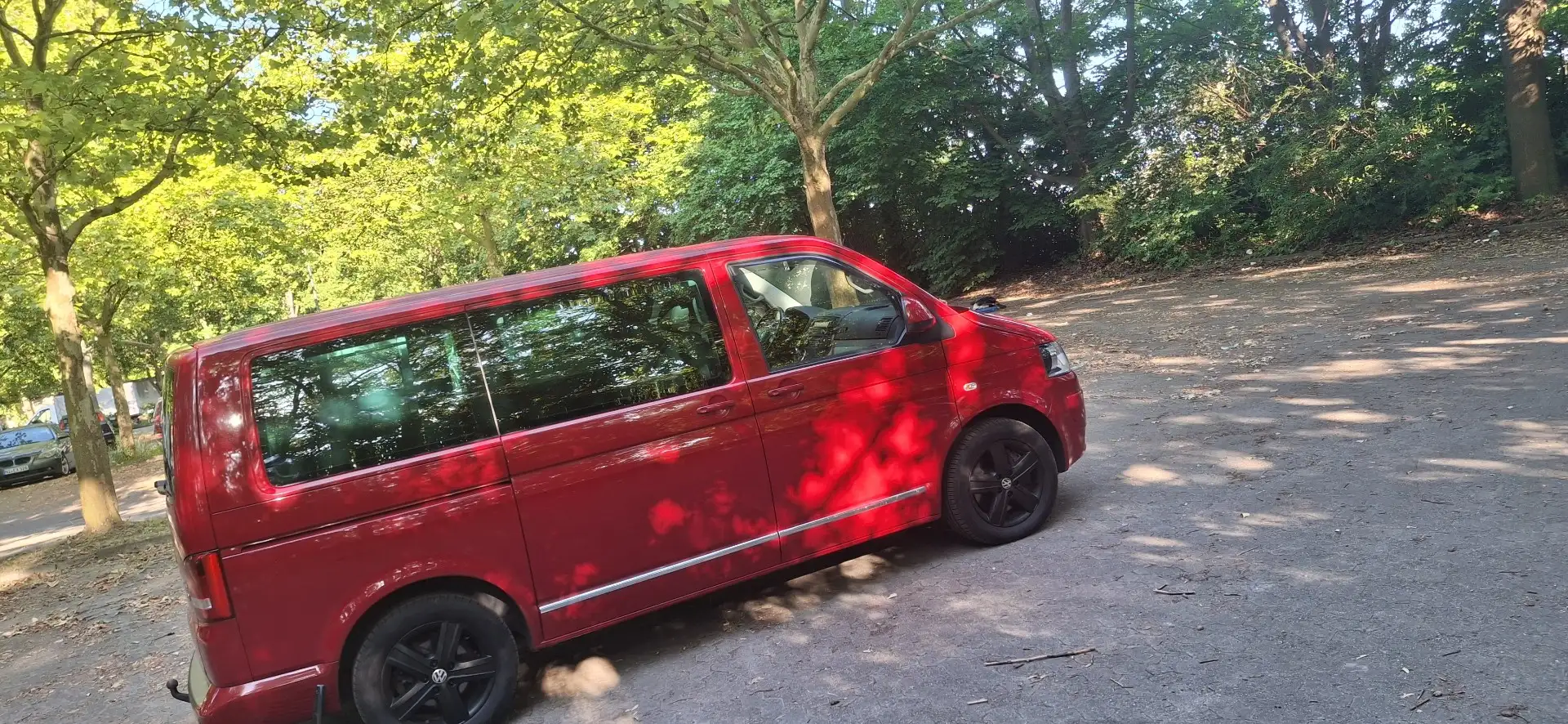 Volkswagen T5 Multivan 4MOTION Highline - 2