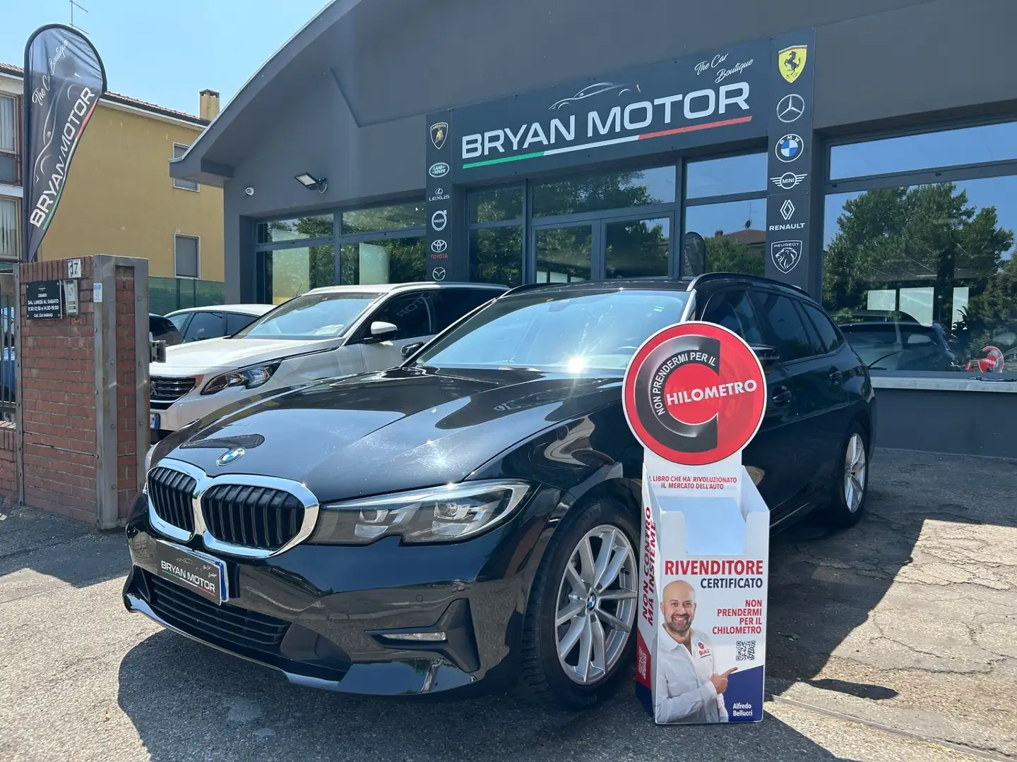 BMW 320 320d 48V xDrive Touring Luxury Nero - 1
