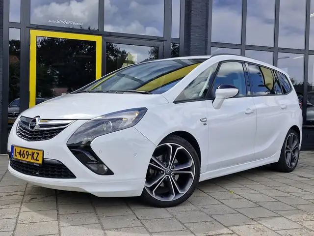 Opel Zafira Tourer 1.4 Cosmo I OPC-Line I Trekhaak I 140 PK I Parkeer