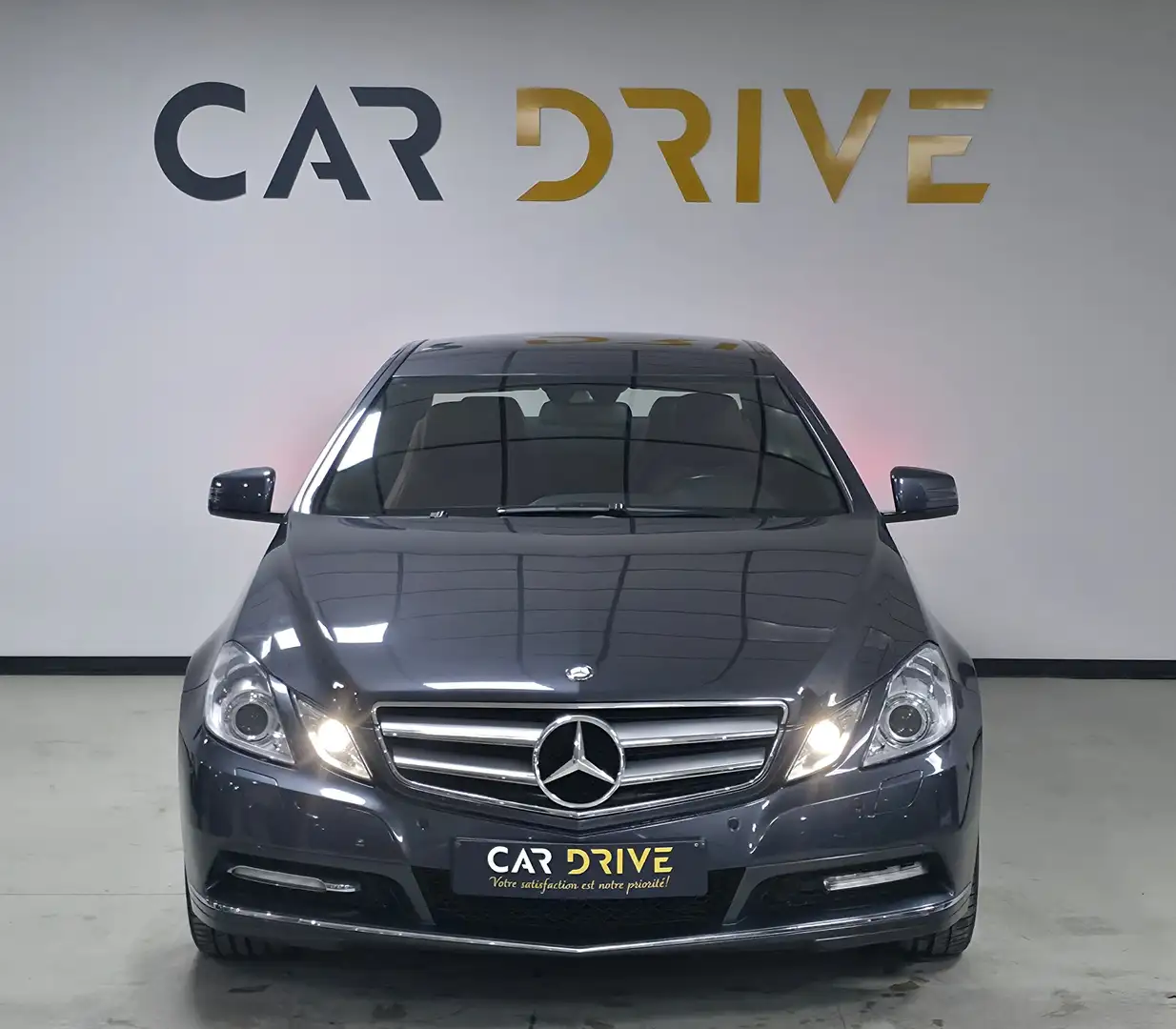 Mercedes-Benz E 220 COUPE CDI CAPTEUR AV AR/CRUISE/TRES BON ETAT Gris - 2
