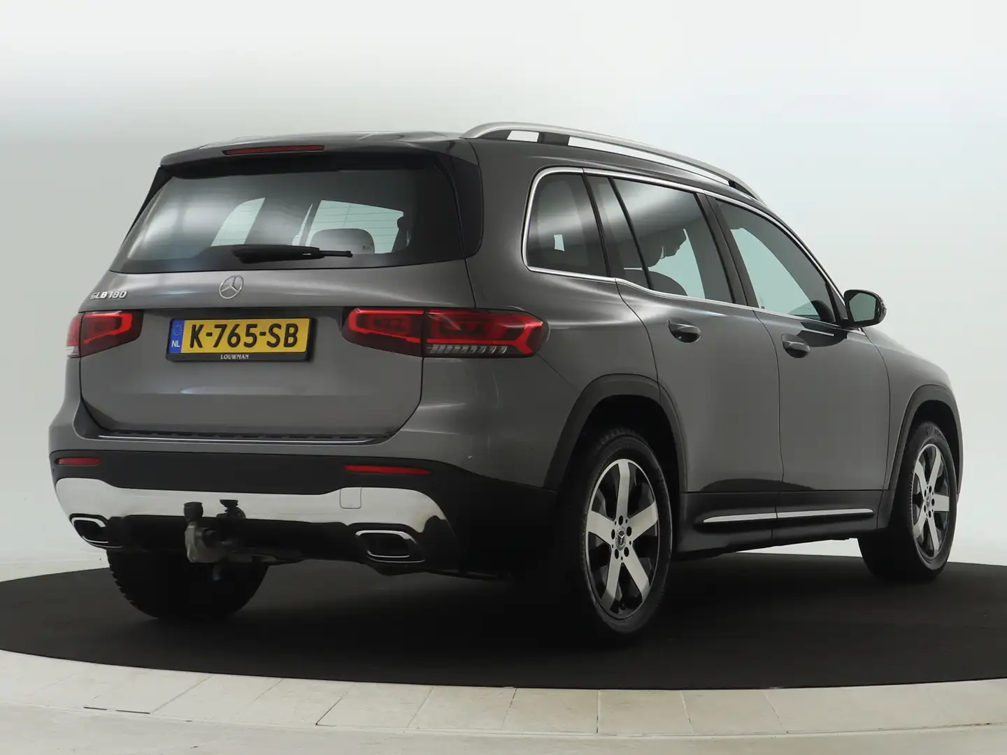 Mercedes-Benz GLB 180 Business Solution Luxury | Trekhaak | Sfeerverlich Grijs - 2