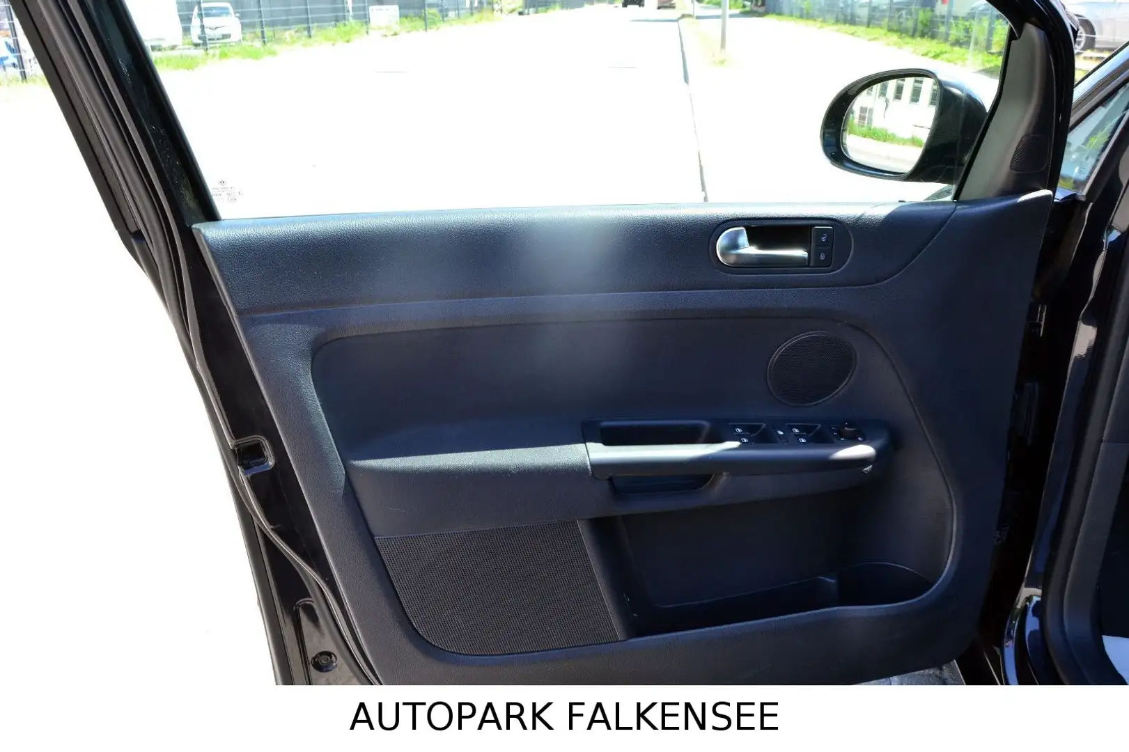 Volkswagen Golf GOLF VI PLUS AUTOMATIK+ATKM 27TKM+KLIMA+PDC+TÜV Noir - 2
