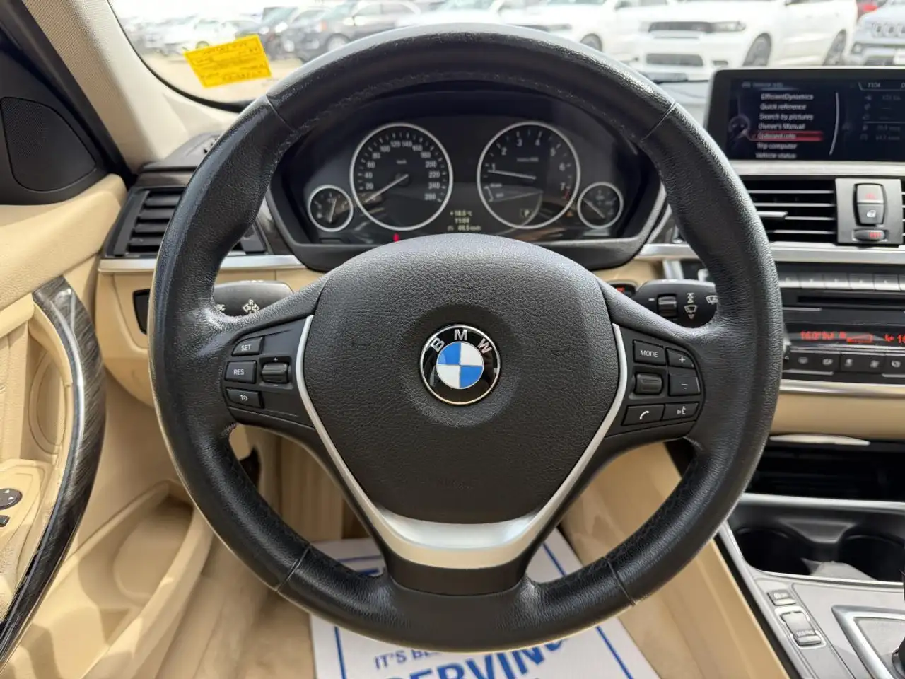 BMW 3 Series снимка BMW 3 Series