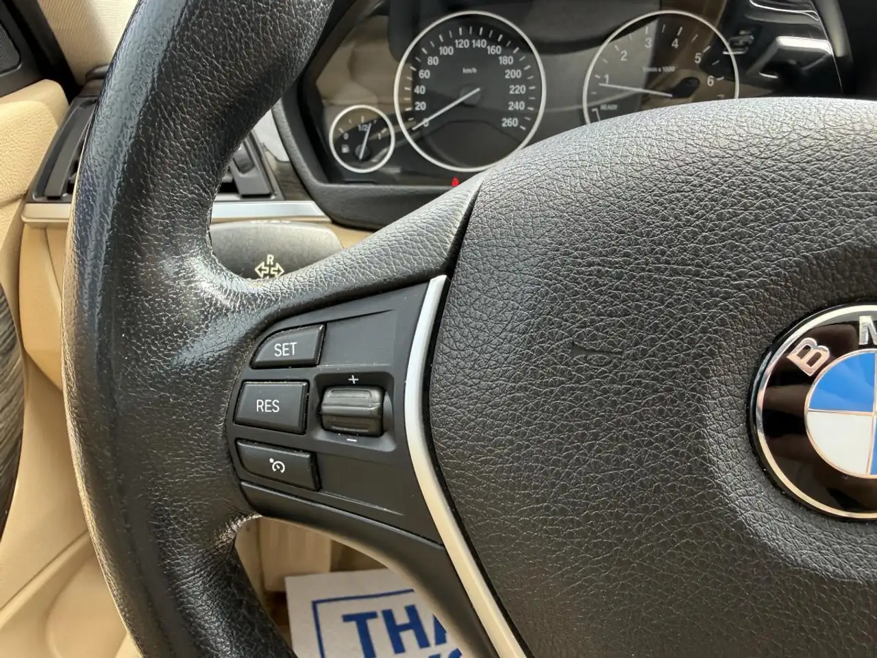 BMW 3 Series снимка BMW 3 Series