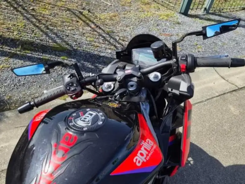 Aprilia Tuono - foto 4