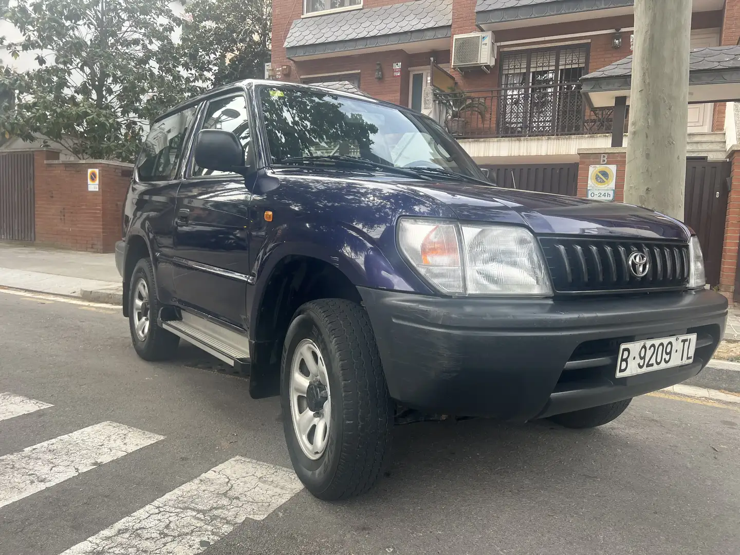 Toyota Land Cruiser 90 TD VX - 1