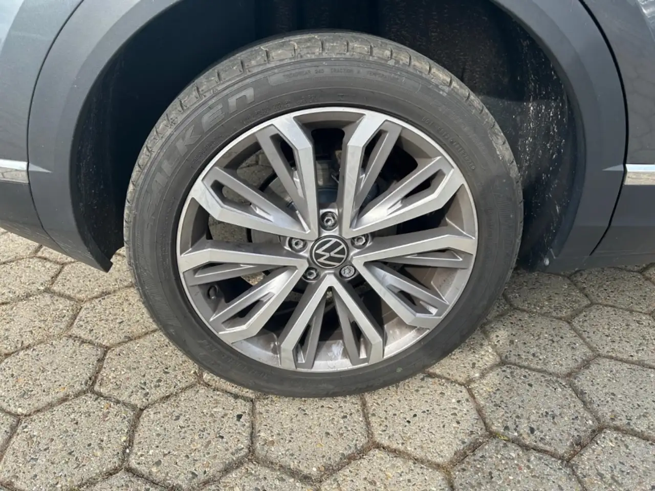 Volkswagen T-Roc Sport AHK NAVI SHZ PDC 18'' ACC USB DAB+ 13