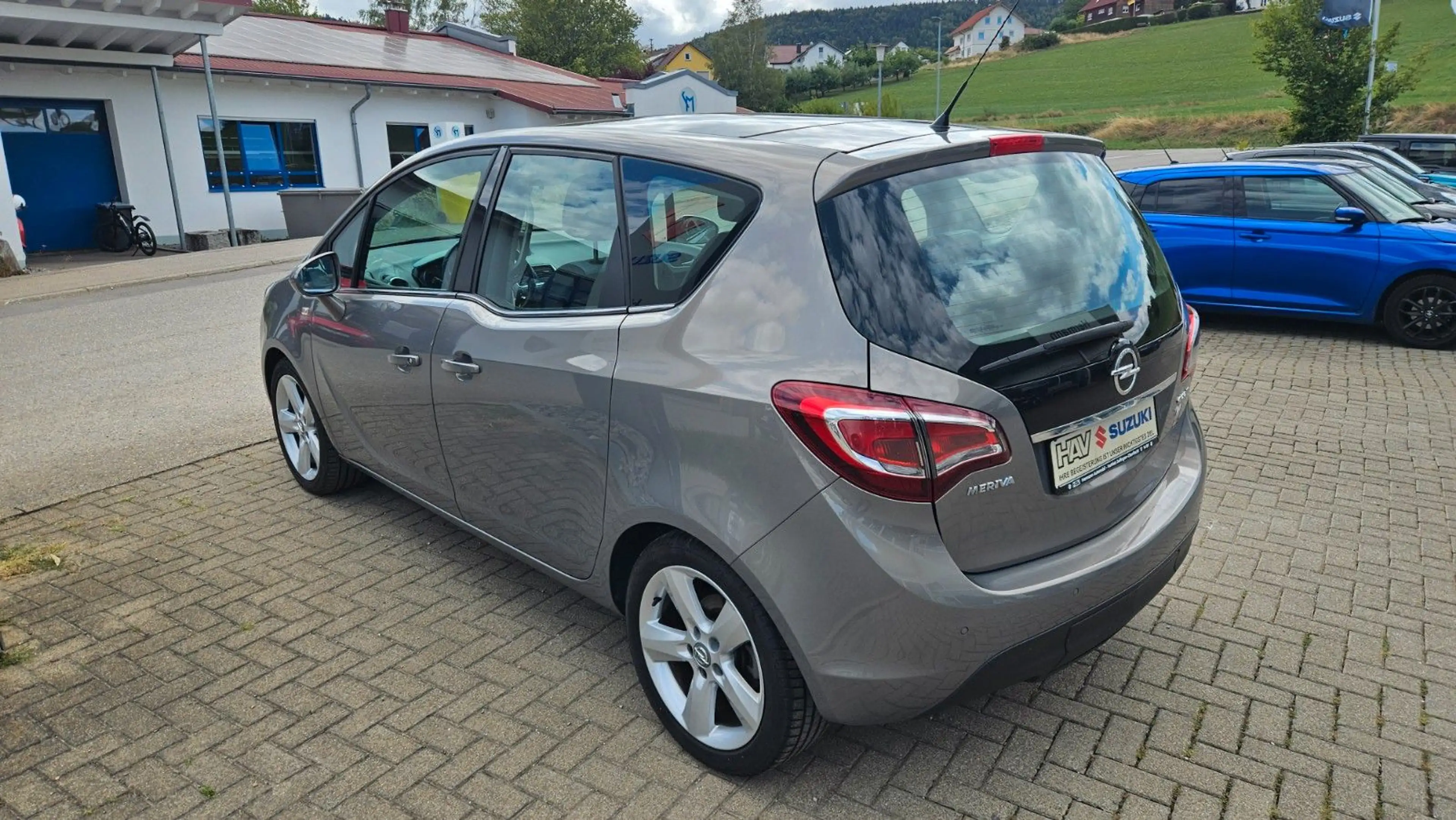 Opel Meriva B Innovation — photo 2