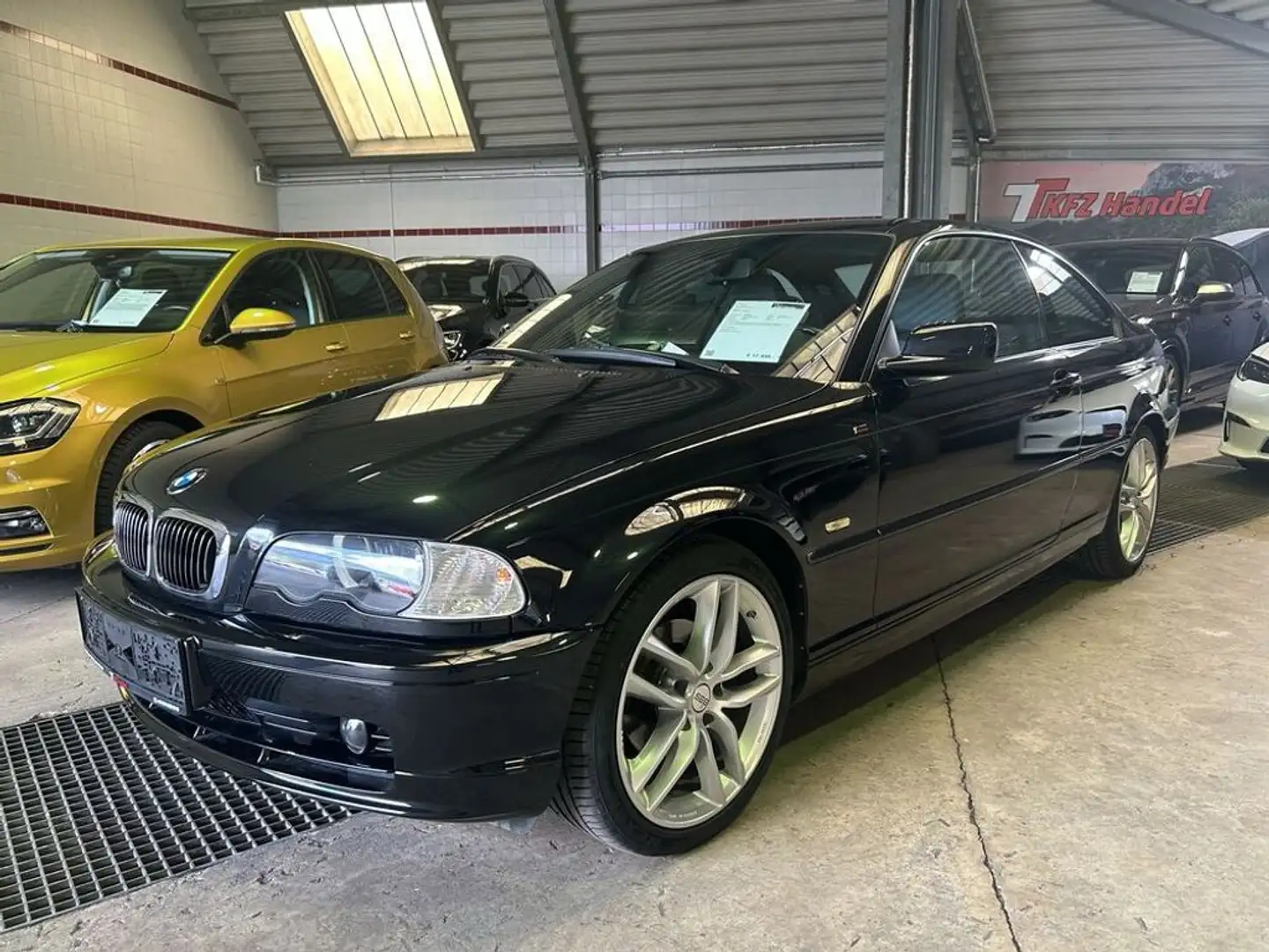 BMW 318 CI Coupe Schwarz - 2