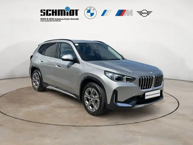 BMW X1 view 9