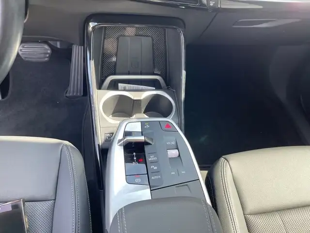 BMW X1 view 13