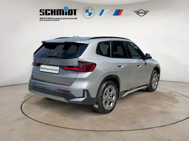 BMW X1 view 7