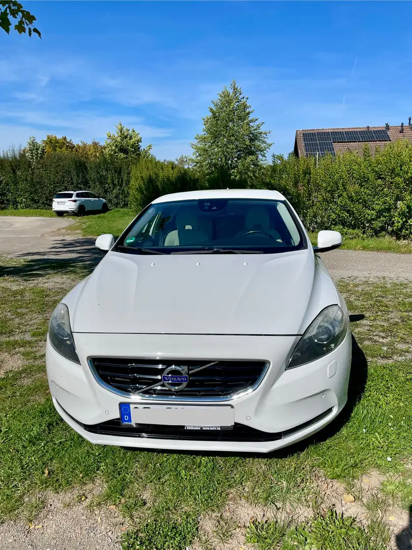 Volvo V40 V40 D2 Summum Weiß - 1