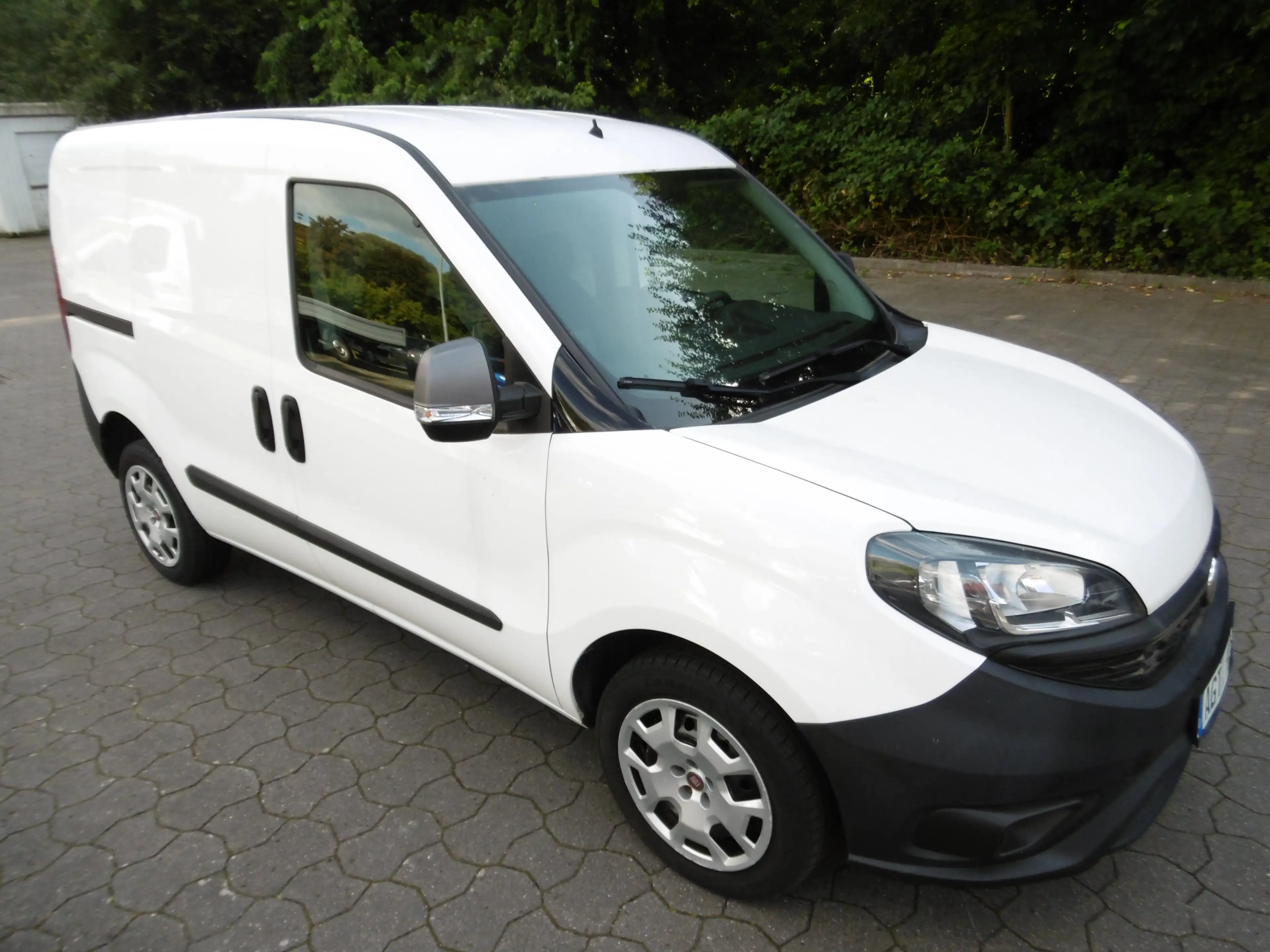 Fiat Doblo 1.4 T-Jet SX Kasten Klima Tempomat PDC — photo 15