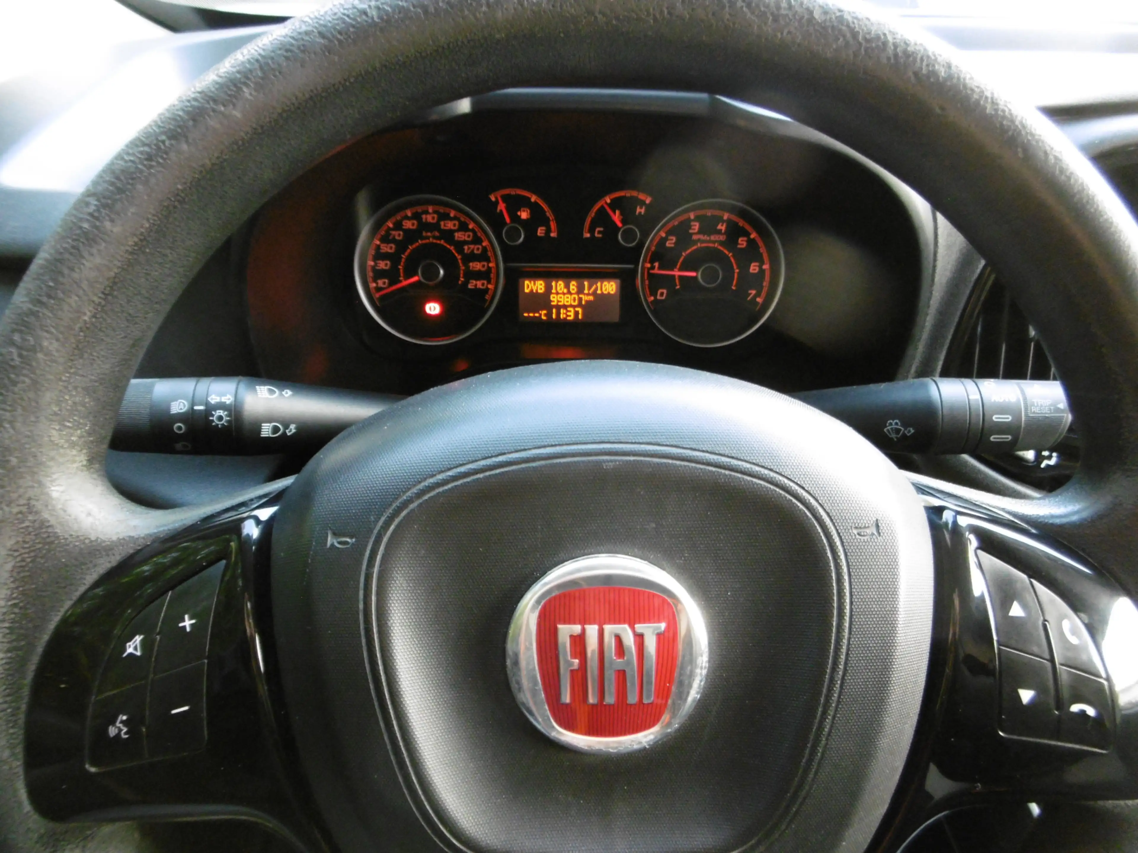 Fiat Doblo 1.4 T-Jet SX Kasten Klima Tempomat PDC — photo 4