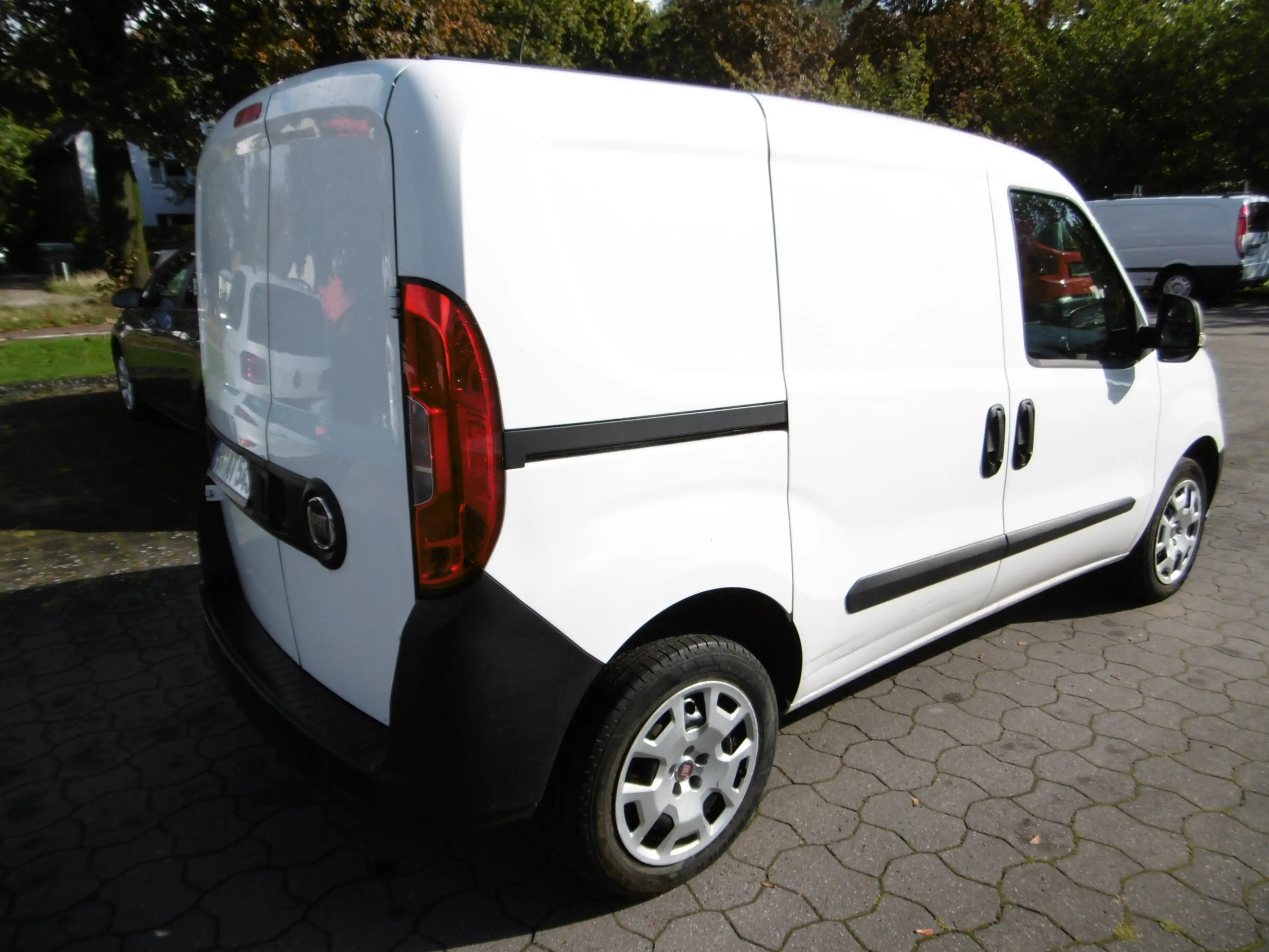 Fiat Doblo 1.4 T-Jet SX Kasten Klima Tempomat PDC — photo 2