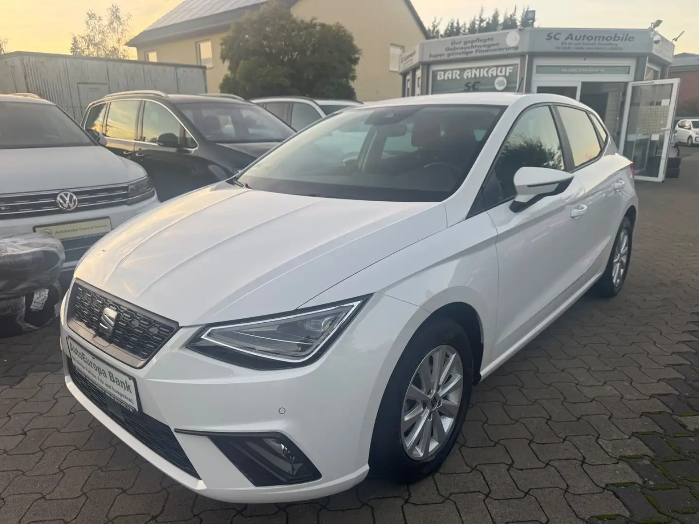 SEAT Ibiza TGI Style Blanc - 1
