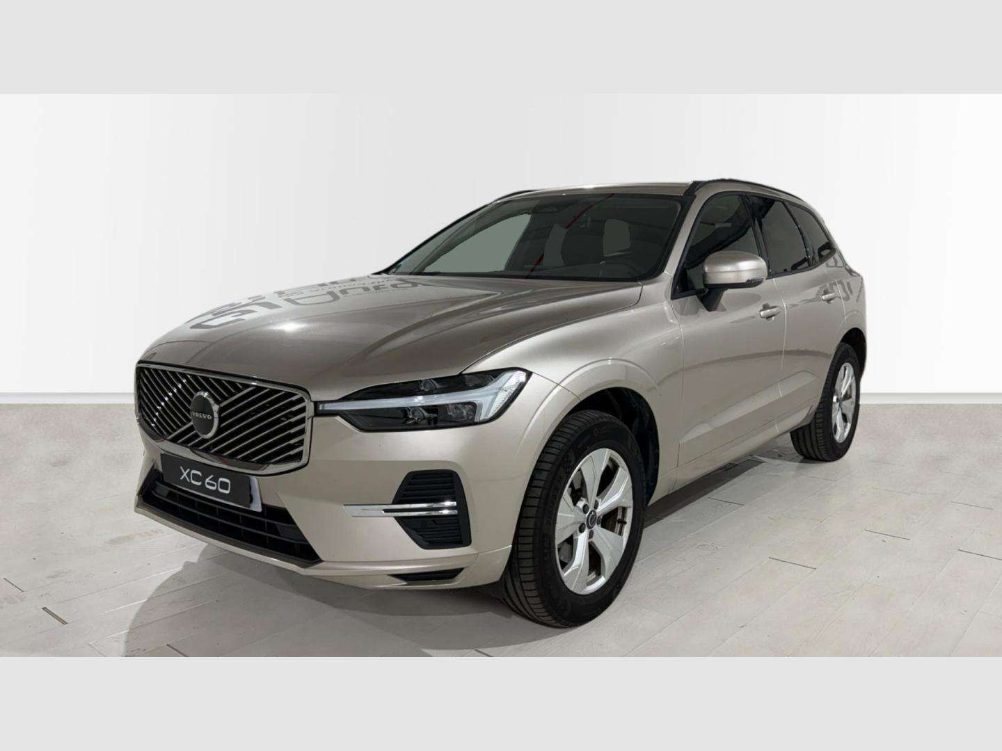 Volvo XC60 2.0 B5 G AWD Core Auto - foto 1