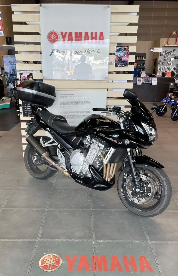 Suzuki Noir - 1